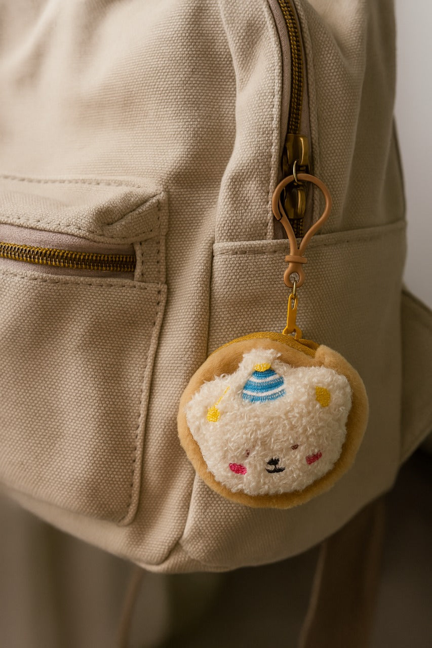 🐻🤎 Beary Pouchie – Cute Brown Pouch Keychain
