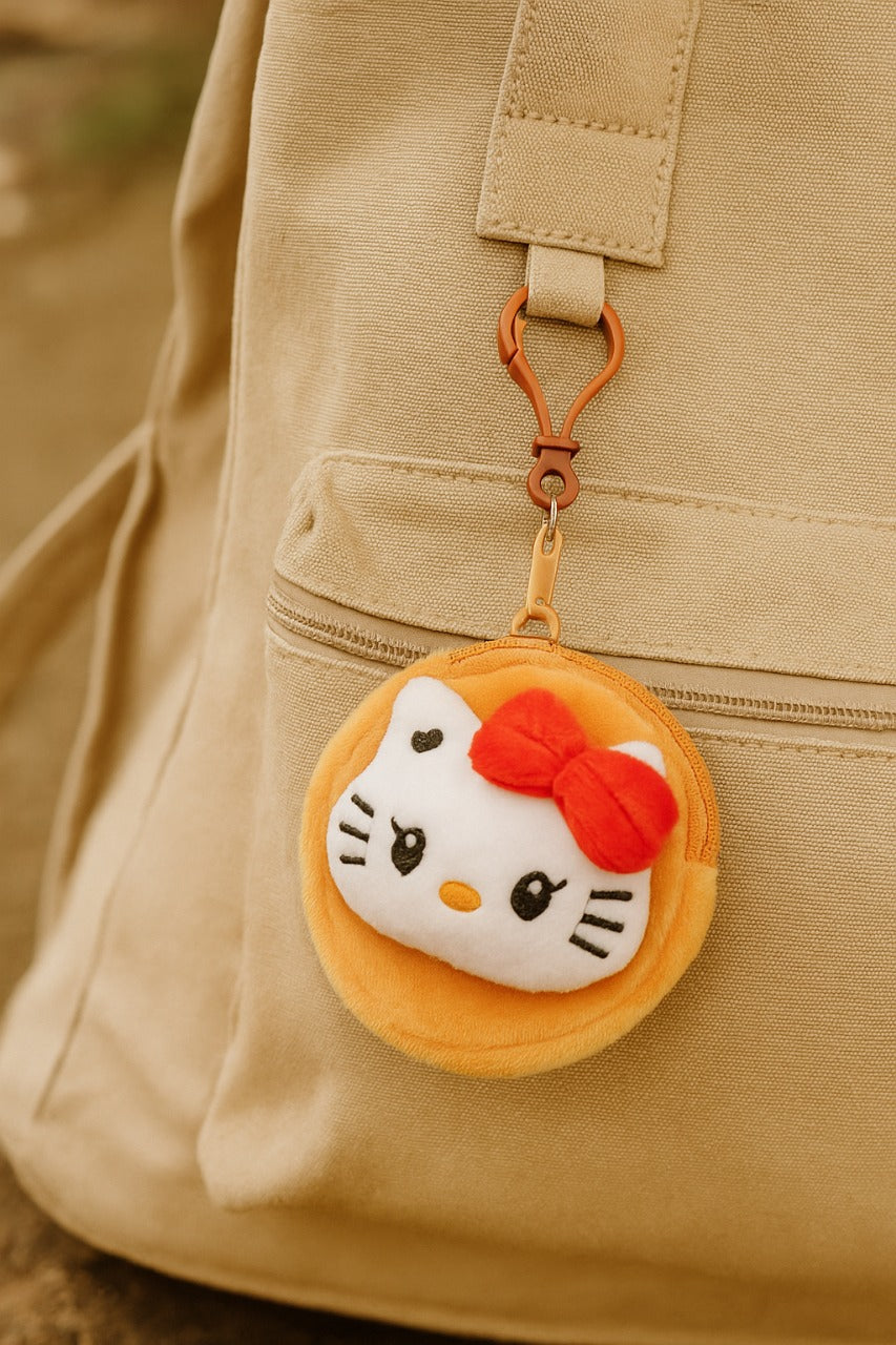 🤍🤎 Kitty Pouchie Duo – Cute White & Brown Pouch Keychain